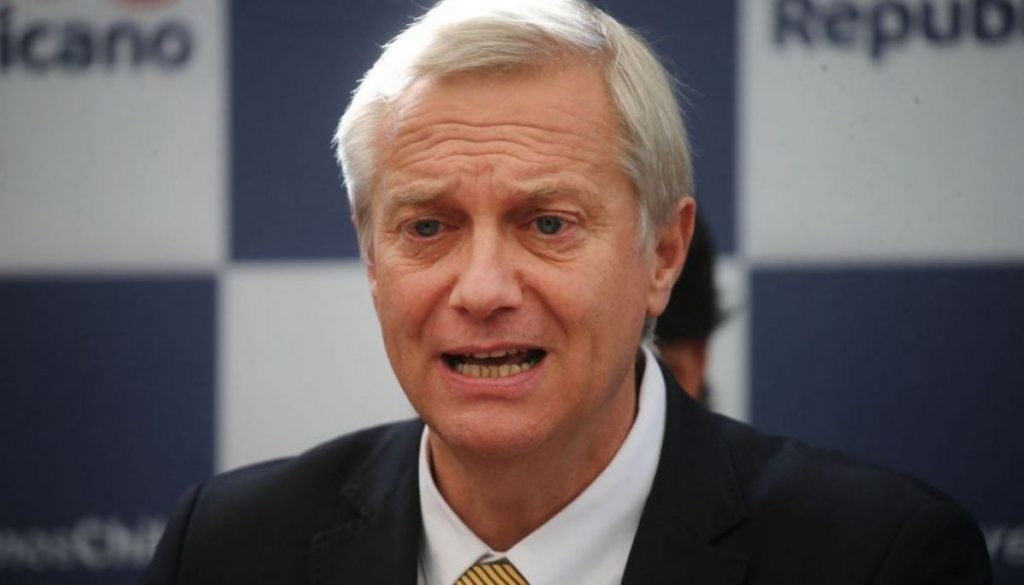 «No es un error, es un fraude»: José Antonio Kast criticó a funcionarios públicos que viajaron estando con licencia